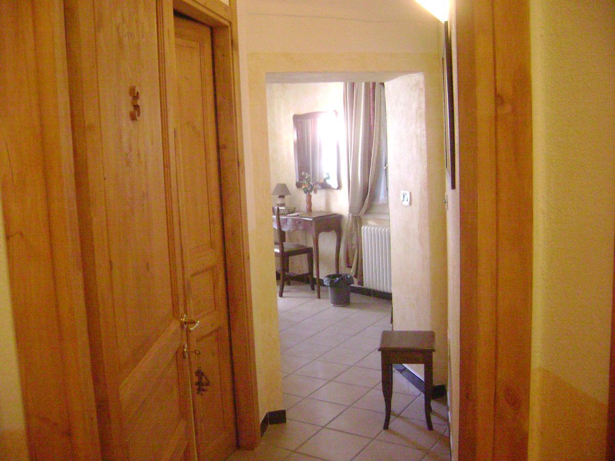 La Finestrella Di Montalto Locanda Badalucco Exterior foto
